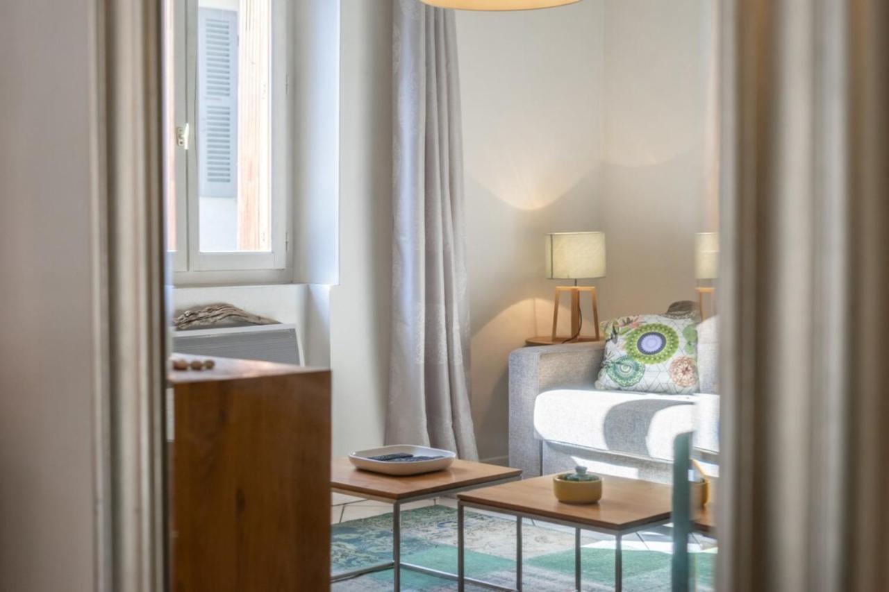 Apartment Classified 3 Stars Located In The Heart Of The Old Town Annecy Eksteriør billede