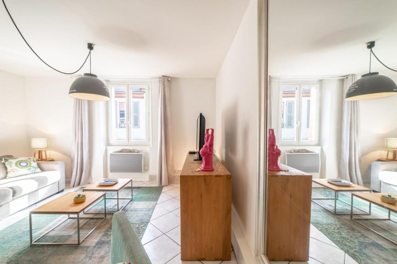 Apartment Classified 3 Stars Located In The Heart Of The Old Town Annecy Eksteriør billede